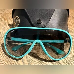 Ray-Ban Sunglasses